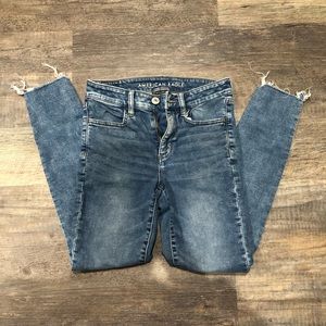 American Eagle Skinny Stretch Jeans. EUC. Size 6.